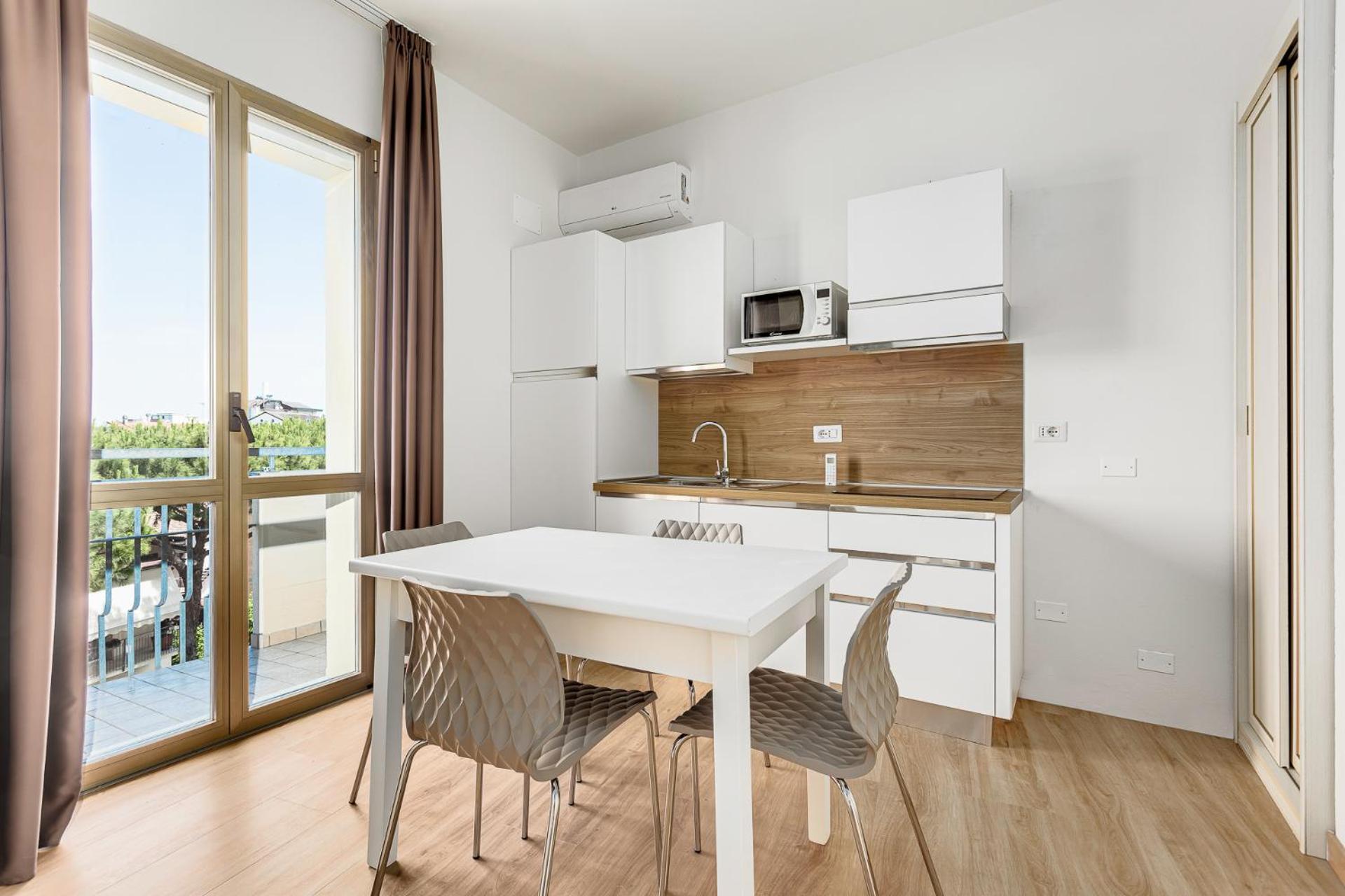 Hotel Schiller Cervia Dış mekan fotoğraf