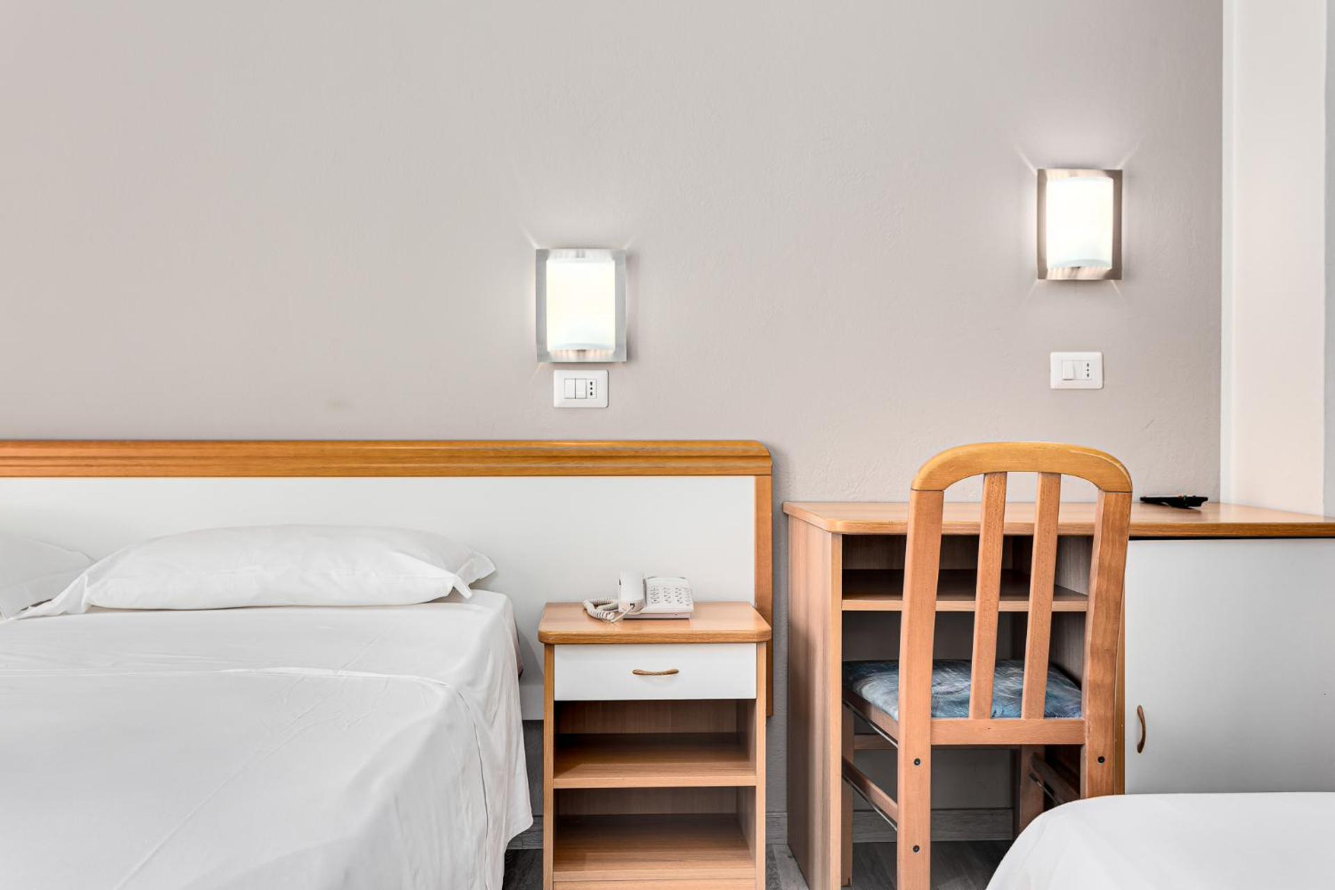 Hotel Schiller Cervia Dış mekan fotoğraf