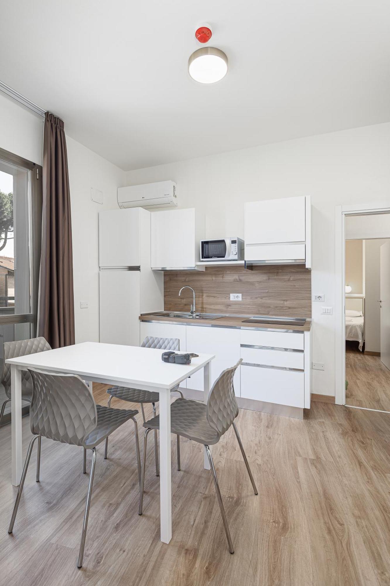 Hotel Schiller Cervia Dış mekan fotoğraf