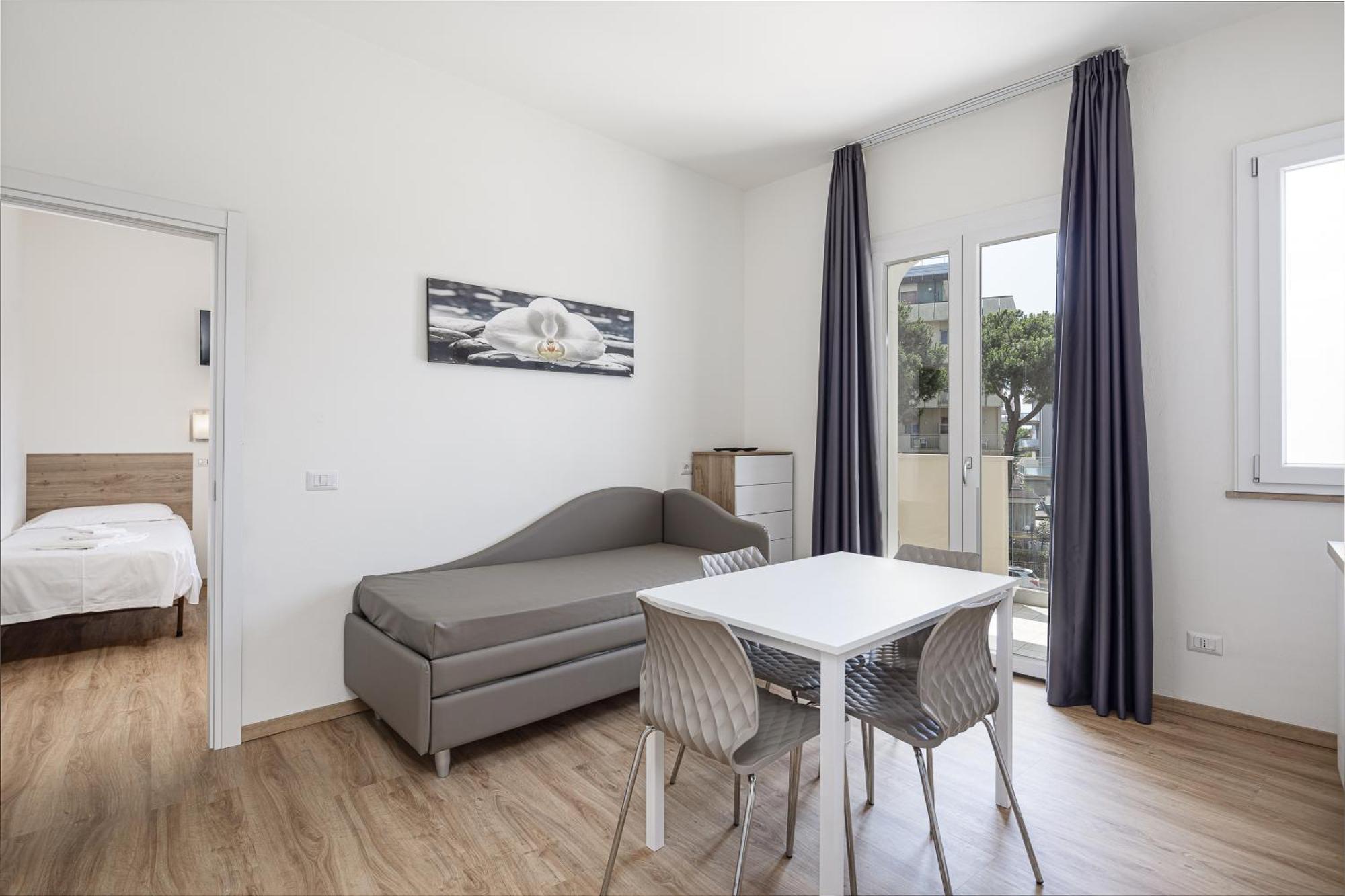 Hotel Schiller Cervia Dış mekan fotoğraf